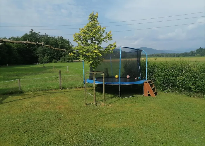 Hemp Farm Paradise Near Bled And Ljubljana キャンプ場 クラーニ