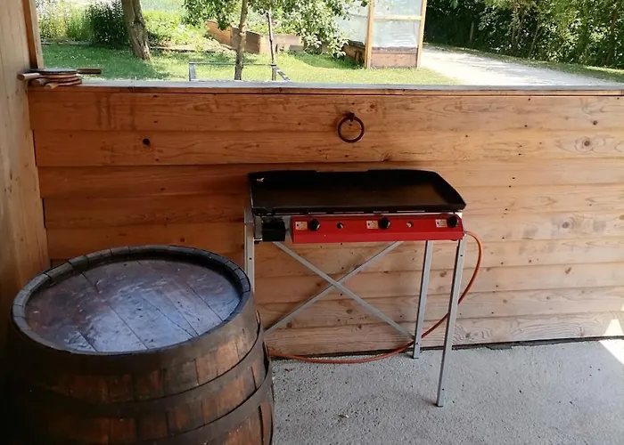 キャンプ場 Hemp Farm Paradise Near Bled And Ljubljana *